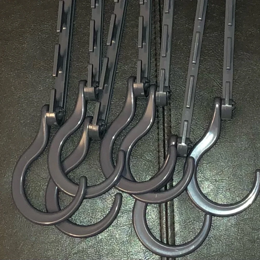 Wonder Hanger MAX™ in Grey